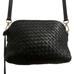 Giorgia Milani Made In Italy black weaved leather cross body bag New